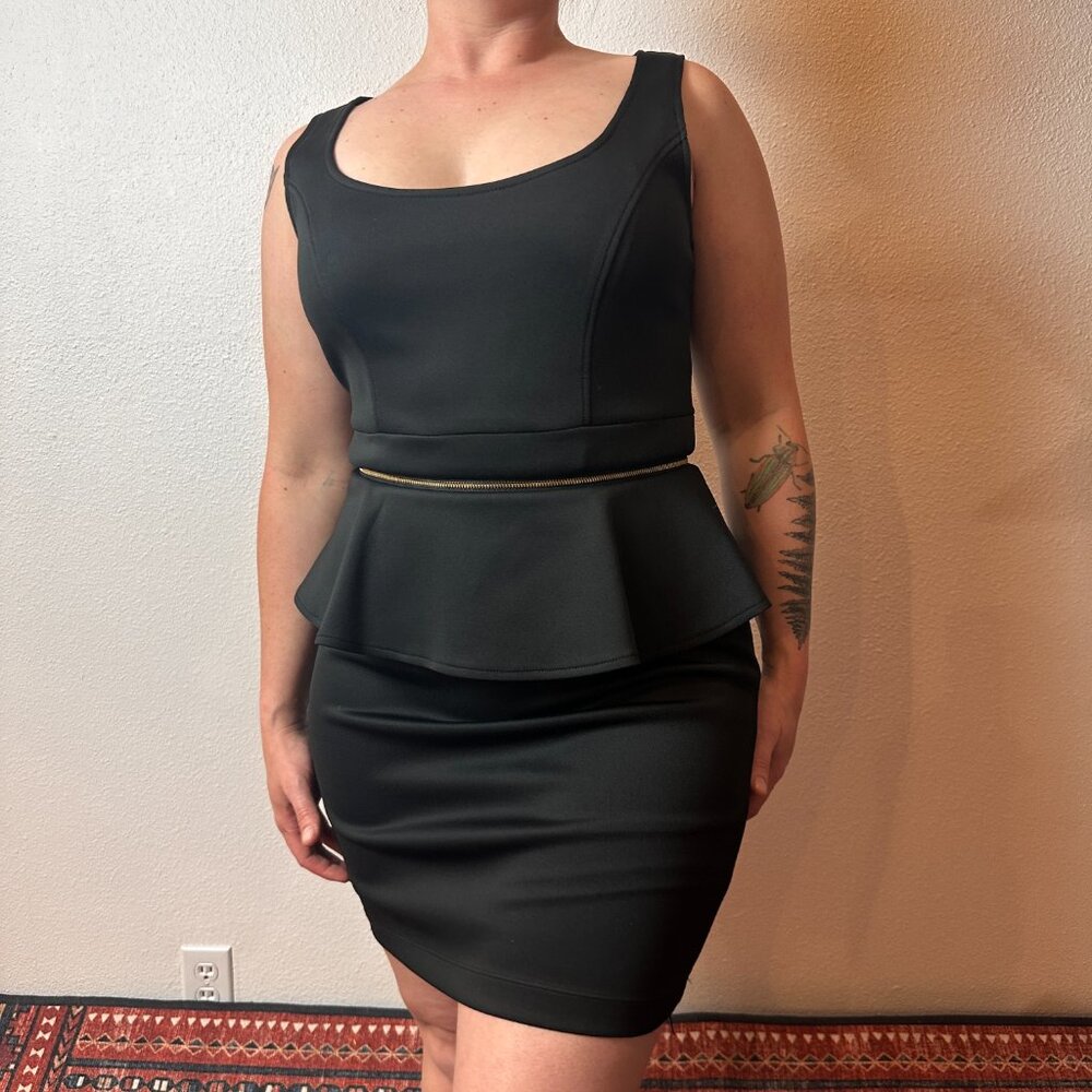 Bebe Removable Peplum Black Cocktail Dress Sleeveless Size 10